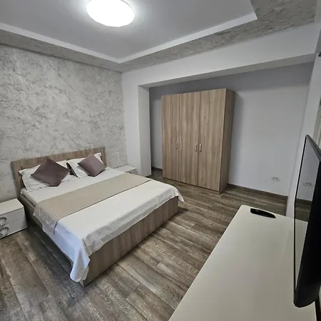 Stefi's Flat